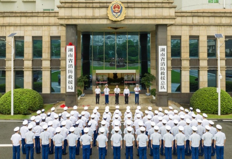 严查资质、练兵如火、盯防新能源——湖南消防筑牢春季“硬核防线”